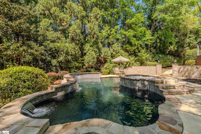 6 Bentford Court, Simpsonville, SC 29681