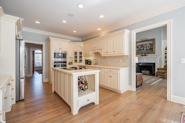 6 Bentford Court, Simpsonville, SC 29681