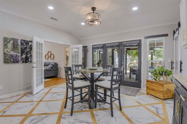 7611 Ledbetter Road, Arlington, TX 76001