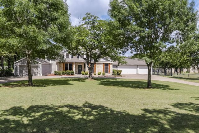 7611 Ledbetter Road, Arlington, TX 76001