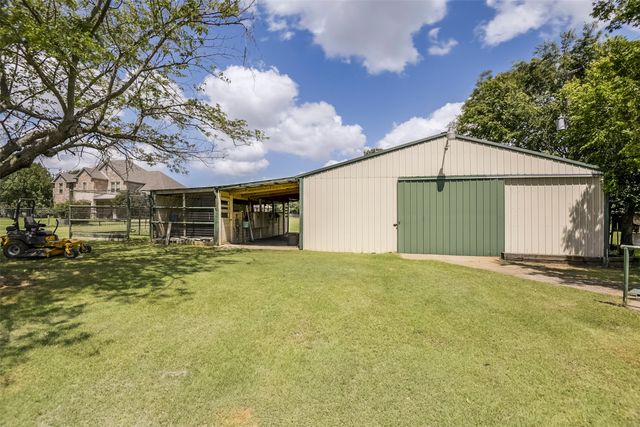7611 Ledbetter Road, Arlington, TX 76001