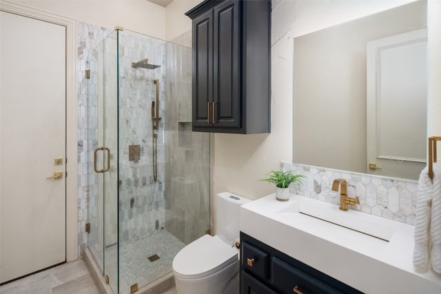 7404 Waterfall Drive, Mckinney, TX 75072