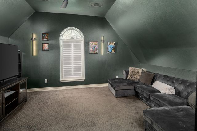 7404 Waterfall Drive, Mckinney, TX 75072