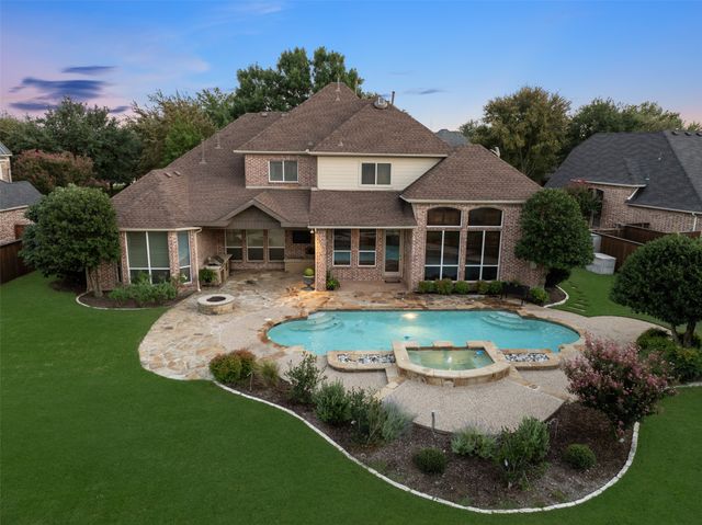 7404 Waterfall Drive, Mckinney, TX 75072