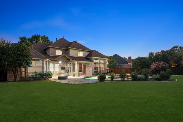 7404 Waterfall Drive, Mckinney, TX 75072