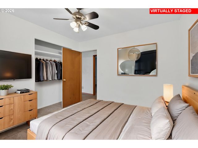 1605 Ne WALNUT Ave, Mc Minnville, OR 97128