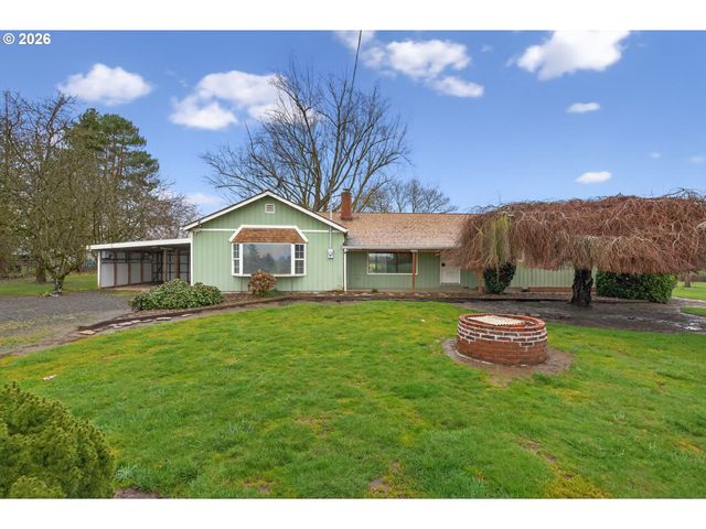 1605 Ne WALNUT Ave, Mc Minnville, OR 97128