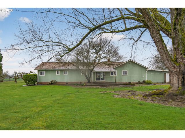 1605 Ne WALNUT Ave, Mc Minnville, OR 97128