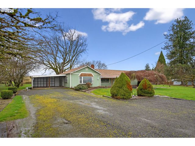 1605 Ne WALNUT Ave, Mc Minnville, OR 97128