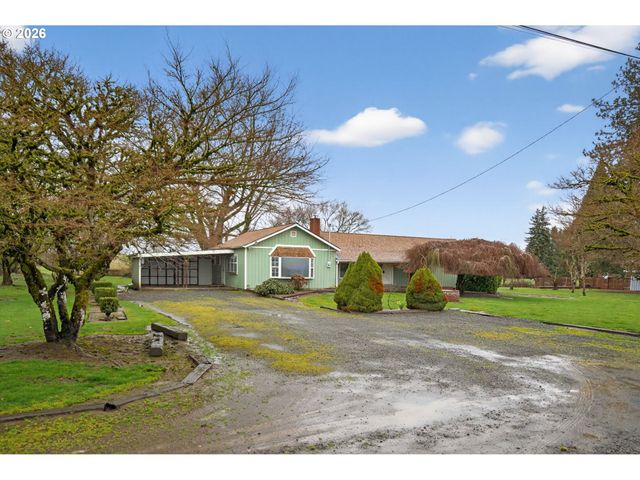 1605 Ne WALNUT Ave, Mc Minnville, OR 97128