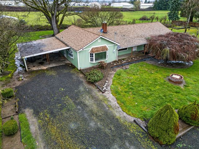 1605 Ne WALNUT Ave, Mc Minnville, OR 97128