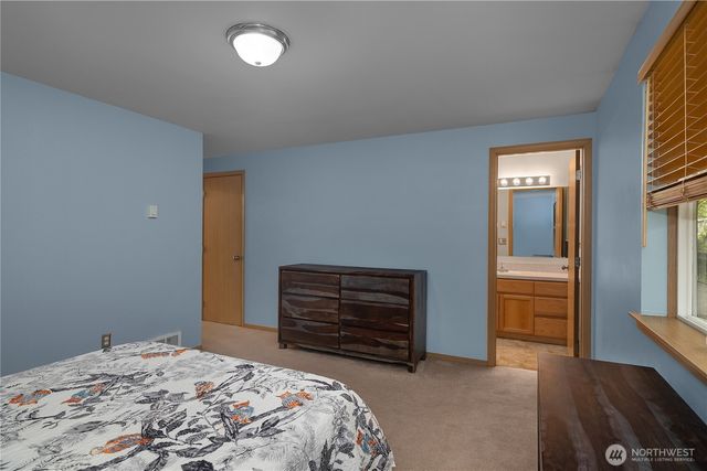 220 E Moore Lane, Shelton, WA 98584