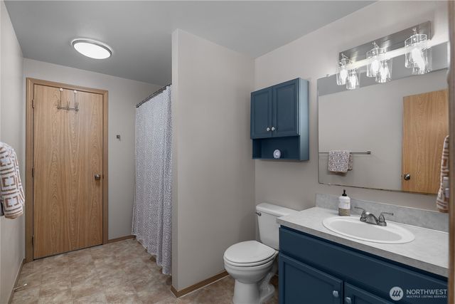 220 E Moore Lane, Shelton, WA 98584