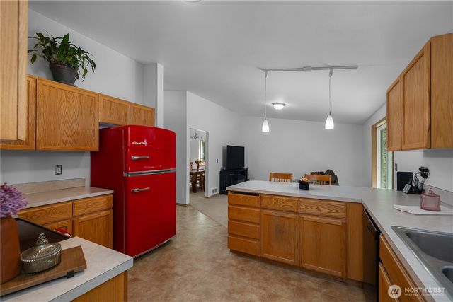 220 E Moore Lane, Shelton, WA 98584