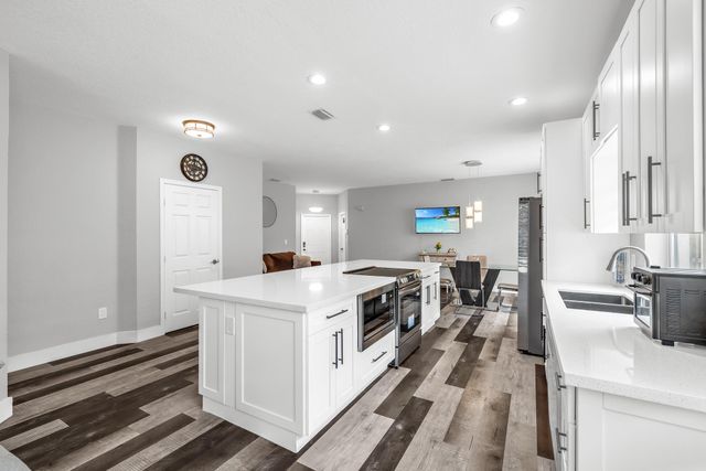 4907 Pelican Manor, Coconut Creek, FL 33073