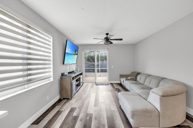 4907 Pelican Manor, Coconut Creek, FL 33073