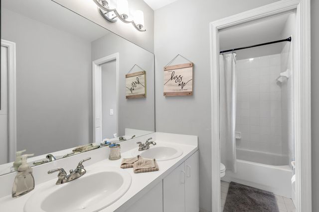 4907 Pelican Manor, Coconut Creek, FL 33073