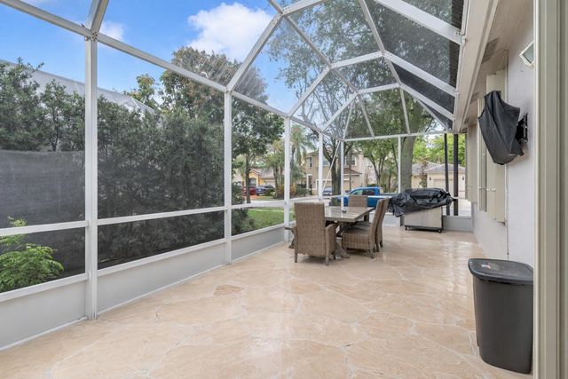 4907 Pelican Manor, Coconut Creek, FL 33073