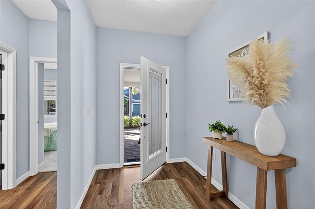 313 Sandcrest Circle, Sebastian, FL 32958