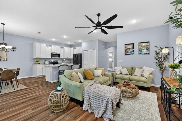 313 Sandcrest Circle, Sebastian, FL 32958