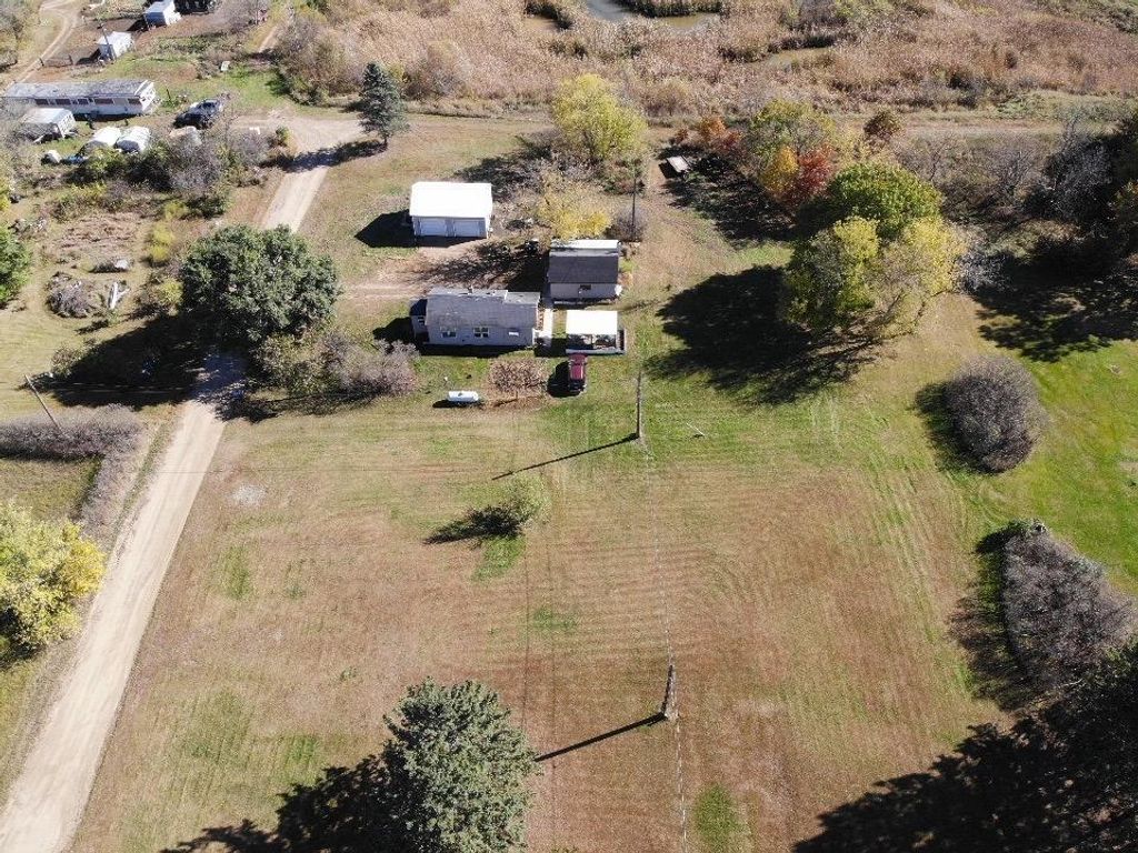 810 Forest Avenue SE, Staples, MN 56479