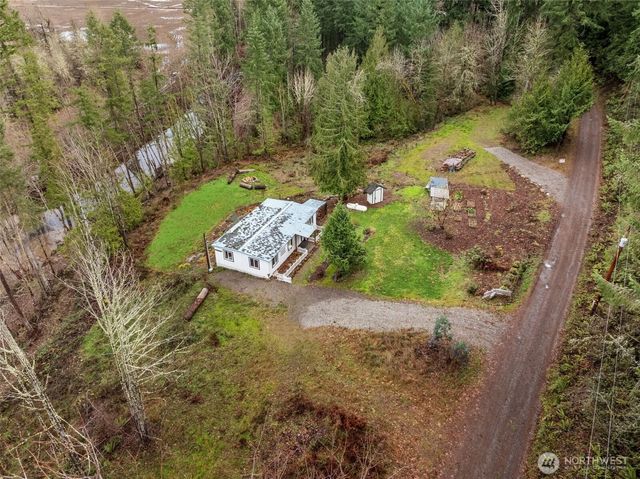 18818 Slough Lane SE, Yelm, WA 98597