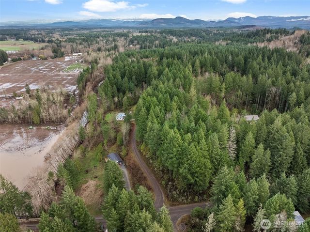 18818 Slough Lane SE, Yelm, WA 98597