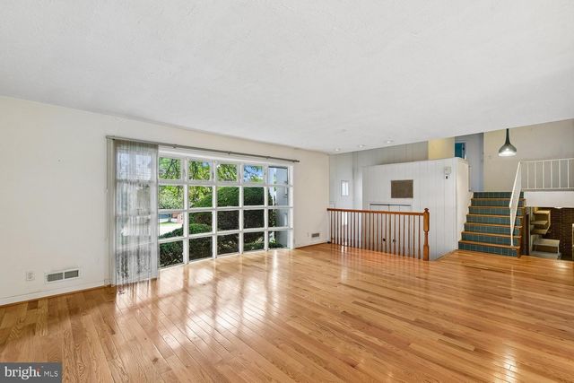 7933 STEVENSON RD, Baltimore, MD 21208