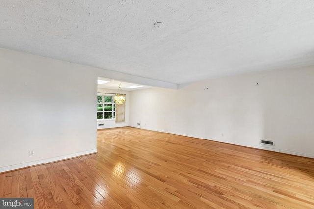 7933 STEVENSON RD, Baltimore, MD 21208