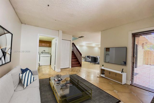 6535 W 24th Ct 2-12, Hialeah, FL 33016