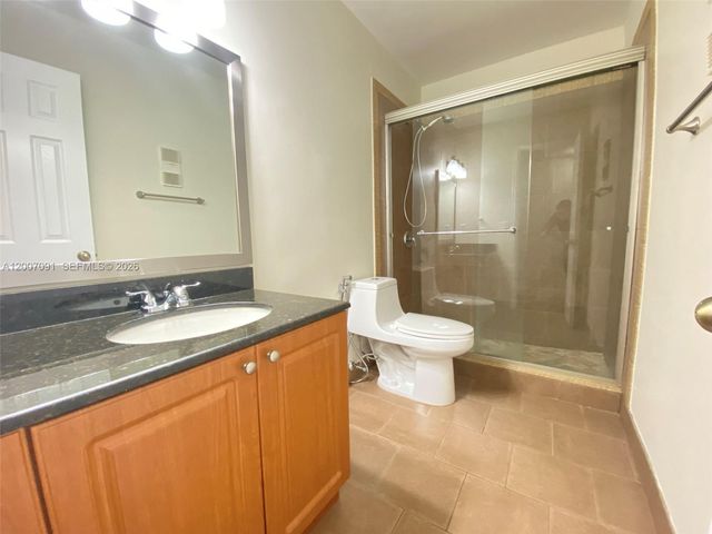 6535 W 24th Ct 2-12, Hialeah, FL 33016