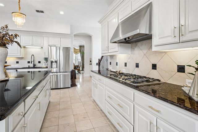 503 Raven Drive, Murphy, TX 75094