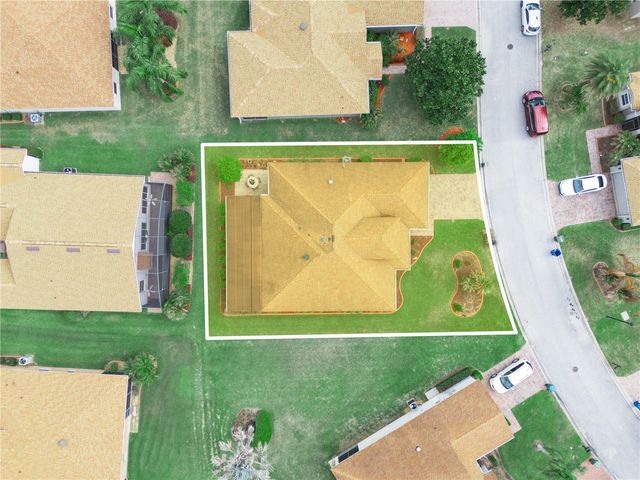 5352 NICKLAUS DRIVE, Winter Haven, FL 33884