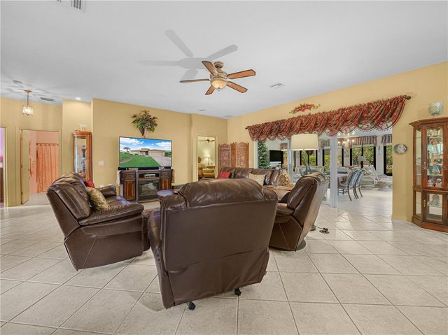 5352 NICKLAUS DRIVE, Winter Haven, FL 33884