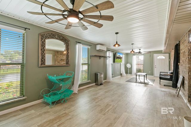 25212 Raynagua Boulevard, Loxley, AL 36551