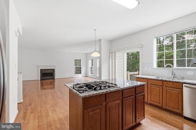 9121 DARTFORD PL, Bristow, VA 20136