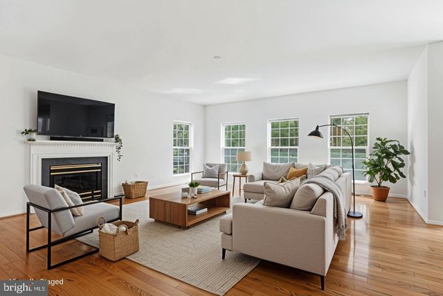 9121 DARTFORD PL, Bristow, VA 20136