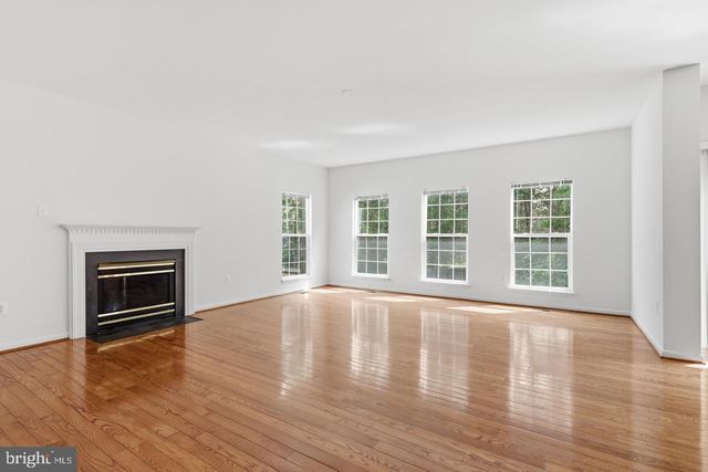 9121 DARTFORD PL, Bristow, VA 20136