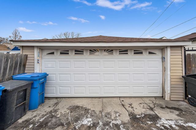 Address unavailable.