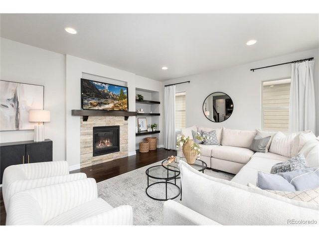 16461 Prospect Ln, Broomfield, CO 80023