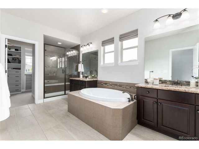 16461 Prospect Ln, Broomfield, CO 80023