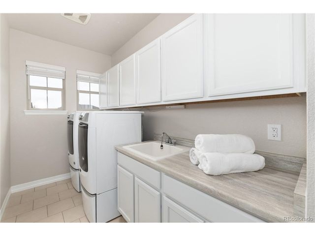 16461 Prospect Ln, Broomfield, CO 80023