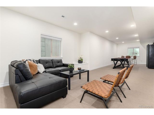 16461 Prospect Ln, Broomfield, CO 80023