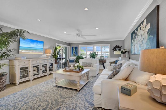 60 Venetian Drive 205n, Delray Beach, FL 33483