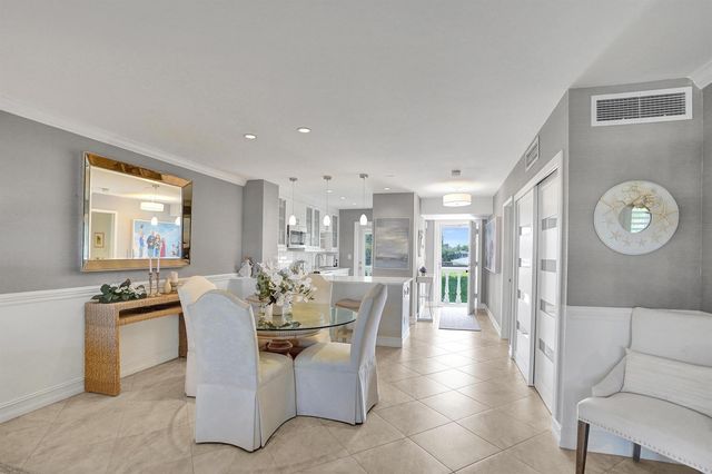 60 Venetian Drive 205n, Delray Beach, FL 33483