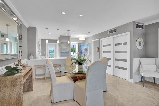 60 Venetian Drive 205n, Delray Beach, FL 33483