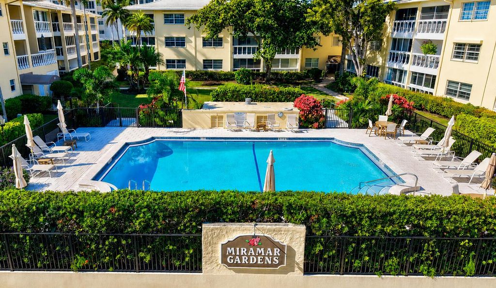 60 Venetian Drive 205n, Delray Beach, FL 33483