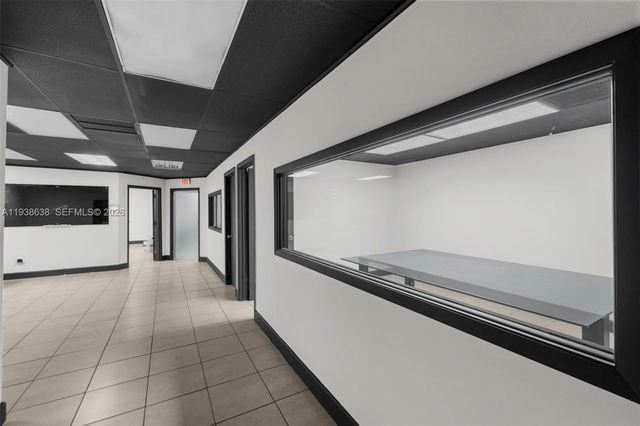 1905 NW 93rd Ave, Doral, FL 33172