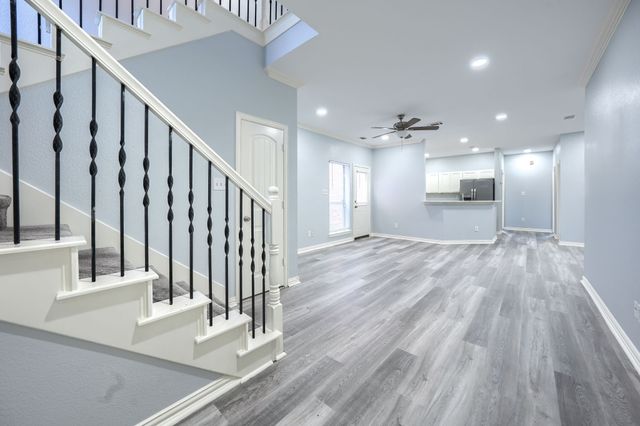 2324 homewood Lane, Grand Prairie, TX 75050