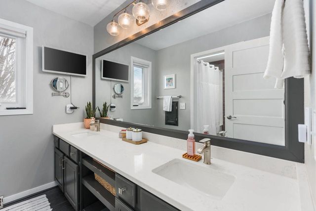 6445 Toribrooke Lane, Madison, WI 53719